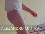 Vídeo porno gay aficionado maduro en calzoncillos fetiche ropa interior Alejandro Mistral