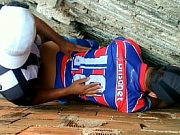 Meu Time Ganhou e Meu Vizinho Perdeu a Aposta e Teve Que Dar o Cuzinho Pra Mim Escondido No Beco