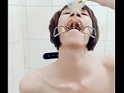 FagTeetajet Thai Gay drinking Piss from own ass