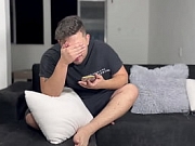 I sent a HOT photo by mistake to my straight roommate&period;&period;&period; we live in the same house and what happened next broke all the rules &vert; Gay Amateur Real”