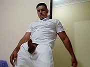 YURI GAÚCHO - DOTADÃO TOCANDO PUNHETA NO INTERVALO DO TRABALHO - URSO DOTADÃO GOZANDO NO TRABALHO